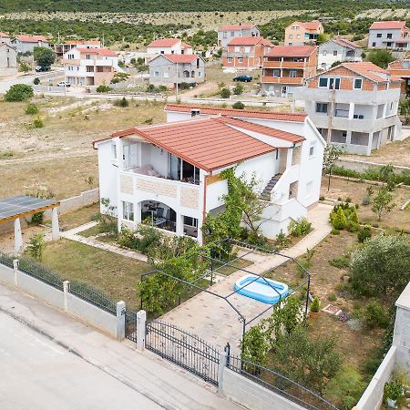 Apartment Larisa Gornji Karin Exterior photo